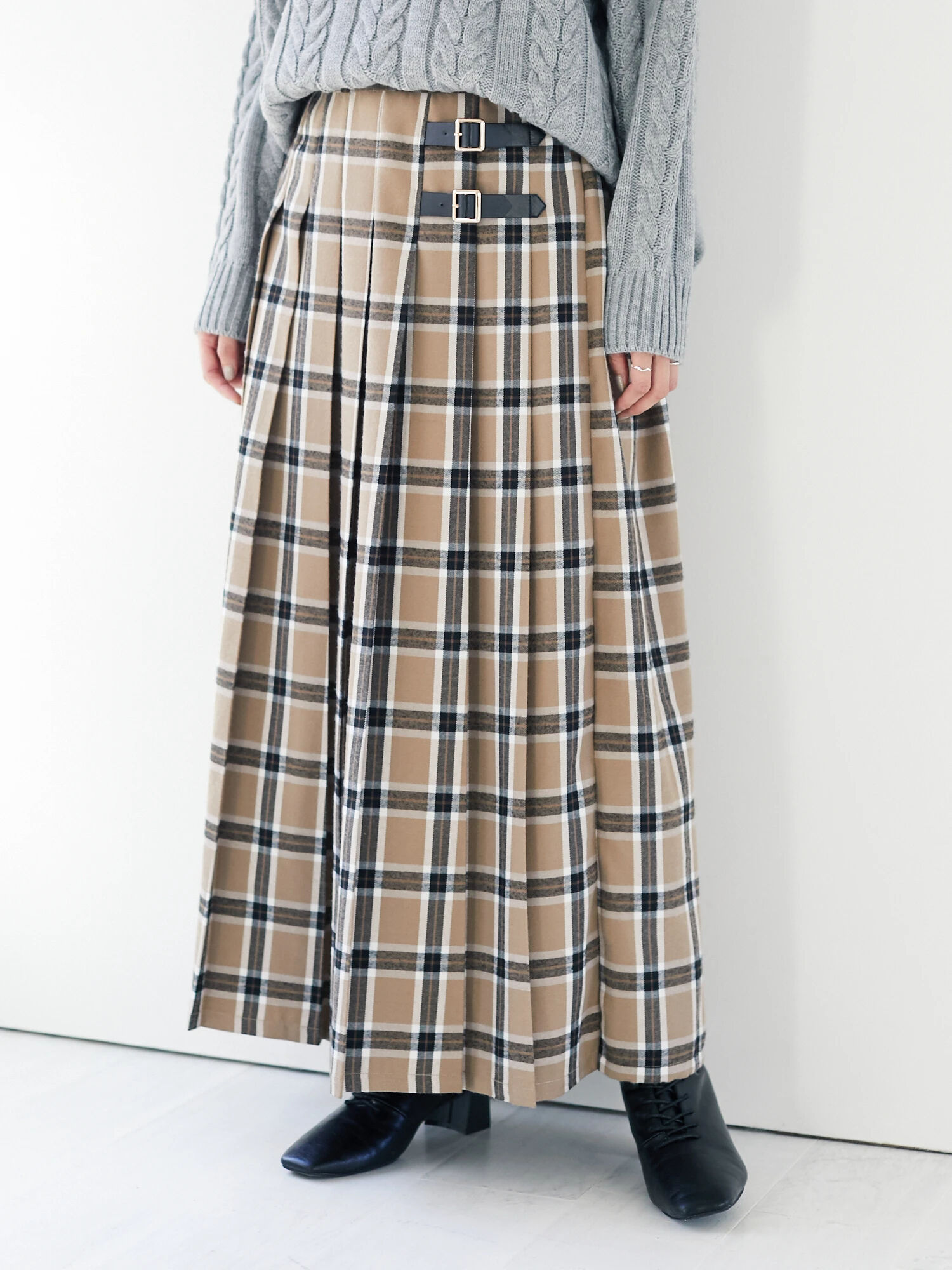 Green Parks(グリーンパークス)の・ELENCARE DUE タータンチェックキルトスカート（スカート） - ファッションレンタルのメチャカリ