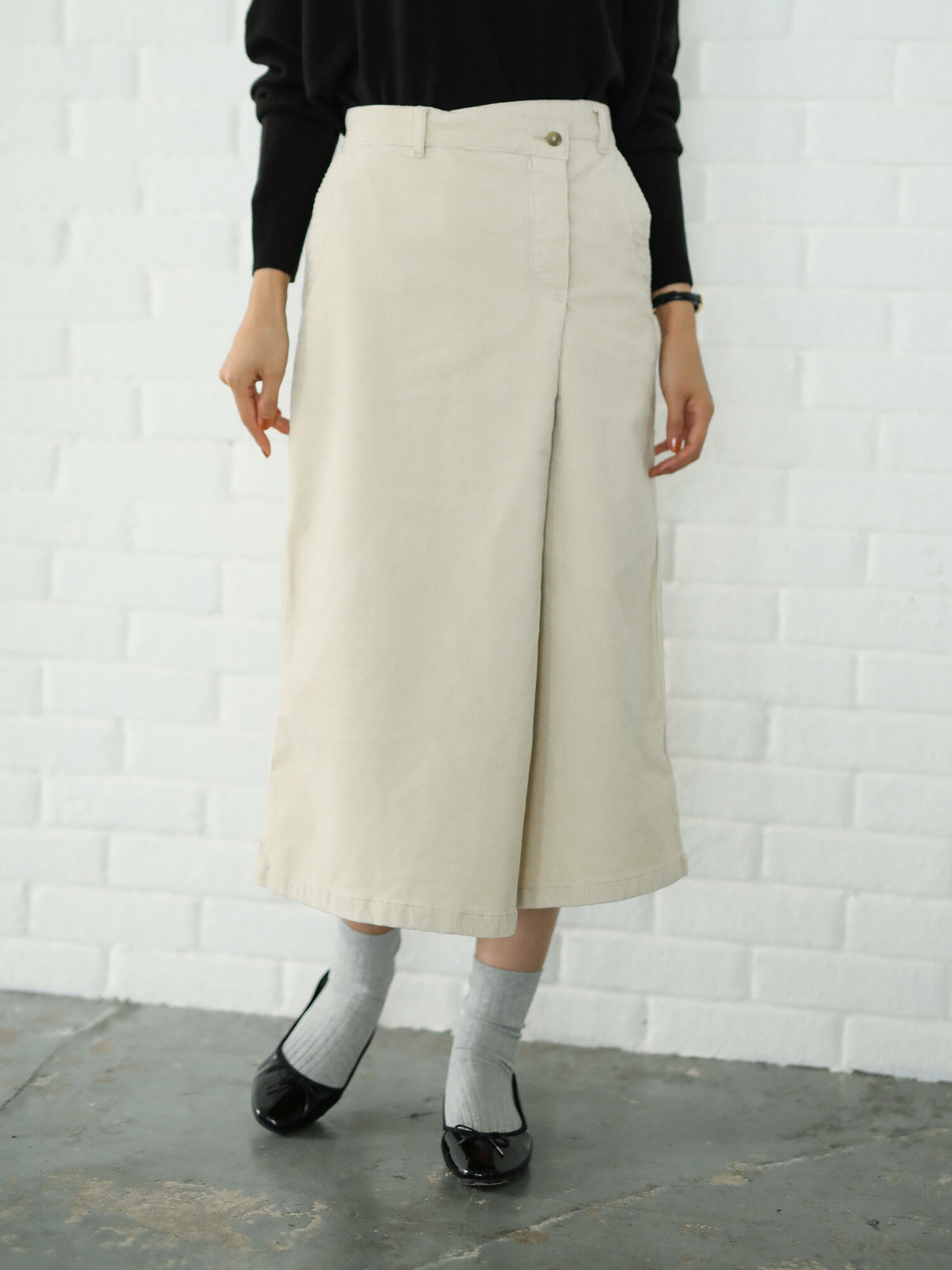 AMERICAN HOLIC(アメリカンホリック)のコール天ラップ風タイトスカート（スカート） - ファッションレンタルのメチャカリ
